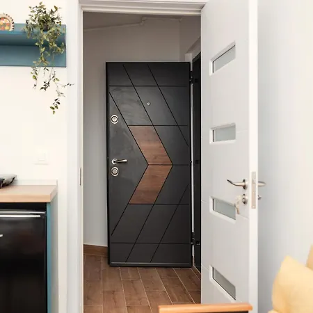 Apartment Bienvenue Studio- Steps From Oldtown Bucharest