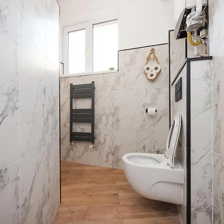 Apartment Bienvenue Studio- Steps From Oldtown Bucharest