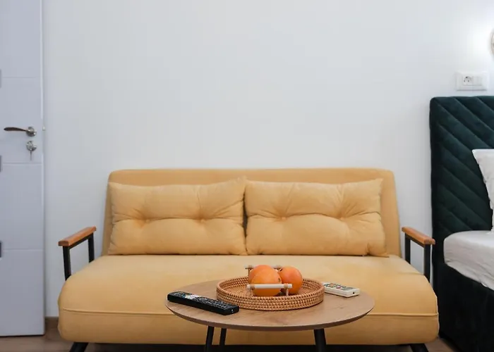 Apartament Bienvenue Studio- Steps From Oldtown Bucureşti