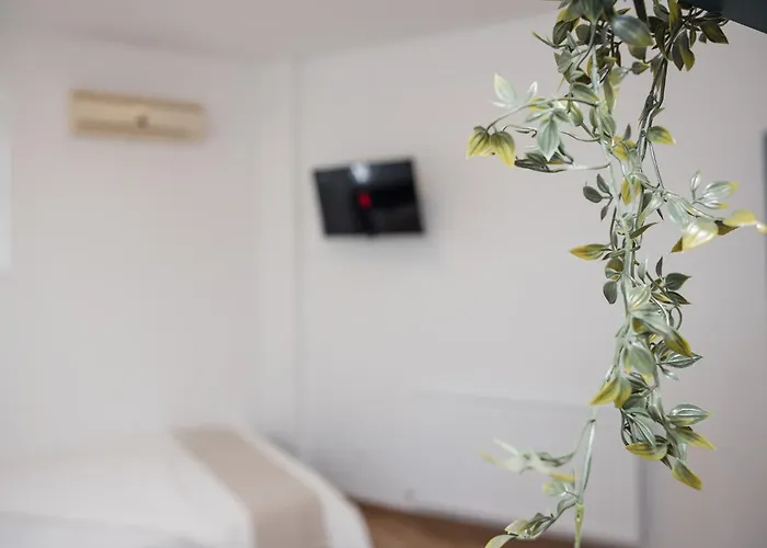 Bienvenue Studio- Steps From Oldtown Bucureşti